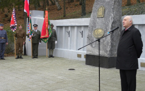 Jedním z řečníků byl i hejtman Plzeňského kraje pan Václav Šlajs.