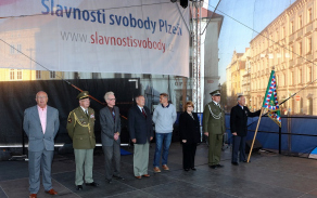 Udělení medailí KVV Plzeň.