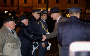 K udělení ocenění poblahopřál Ladislavu Vitíkovi hejtman Josef Bernard. 